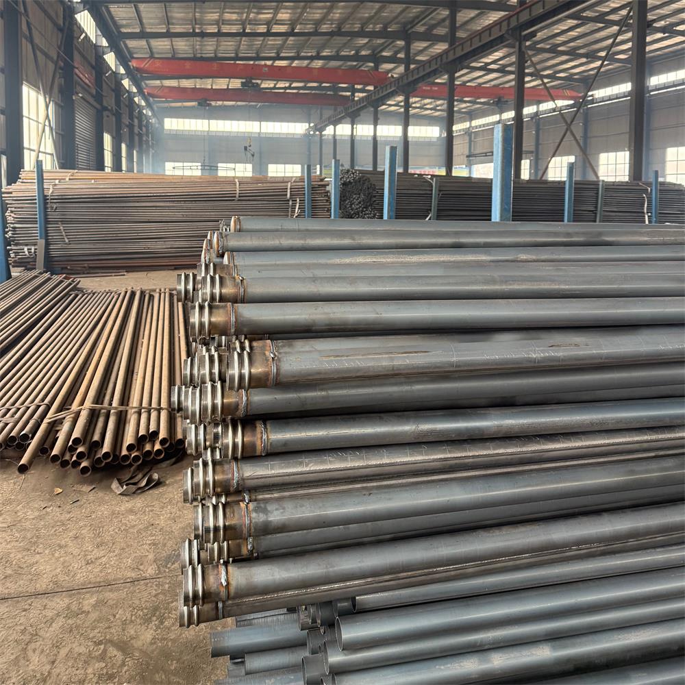 宝益德钢管潍坊市销售处 厂区及加工车间